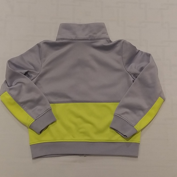 Nike Light Grey and Yellow Jacket Size 2T - Picture 4 of 7